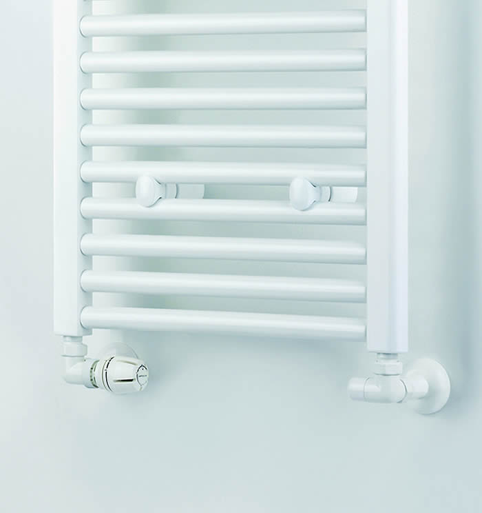 Nuove valvole per termoarredo di Arteclima Total White