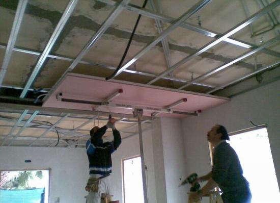 Sistema di riscaldamento a soffitto Teck-Ceiling di Systerm